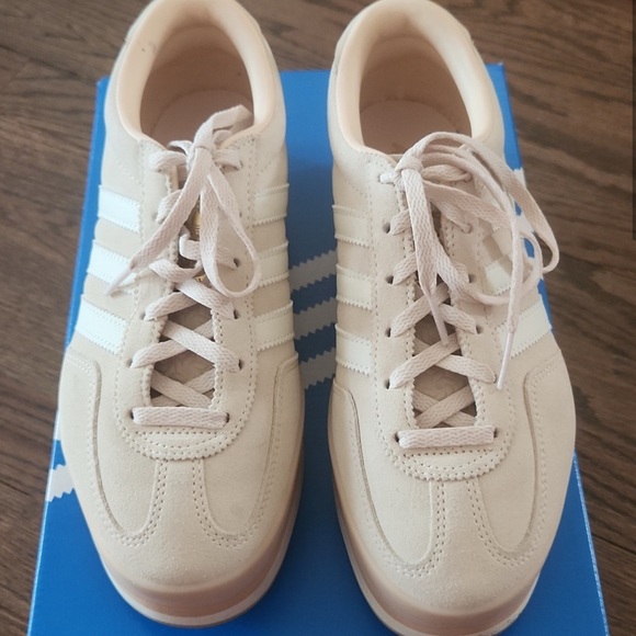 Adidas Women's Gazelle - Picture 2 of 3